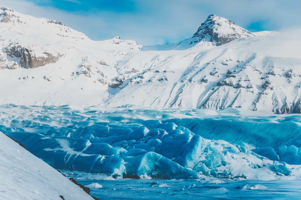 Lumps of snow in nature